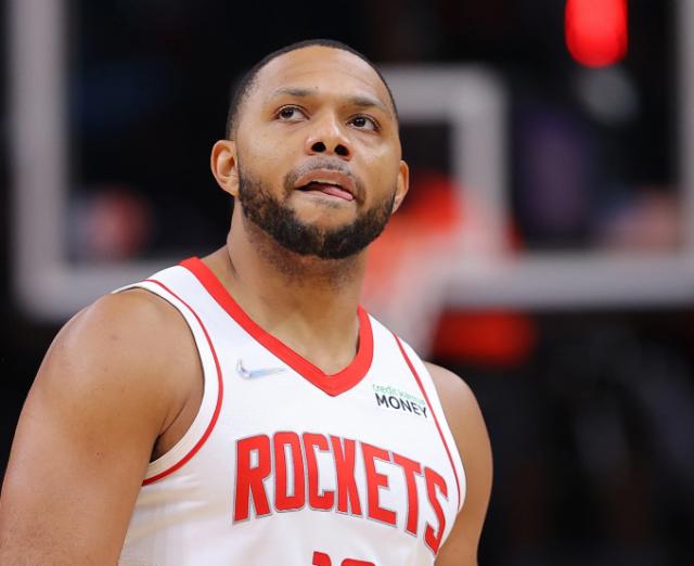 九游体育官网首页-尼克斯有意交易戈登补强后场 沃克或将被买断离开