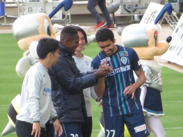 九游体育官网首页-Made In CSL①中超神锋初到日本被称姆博马再现